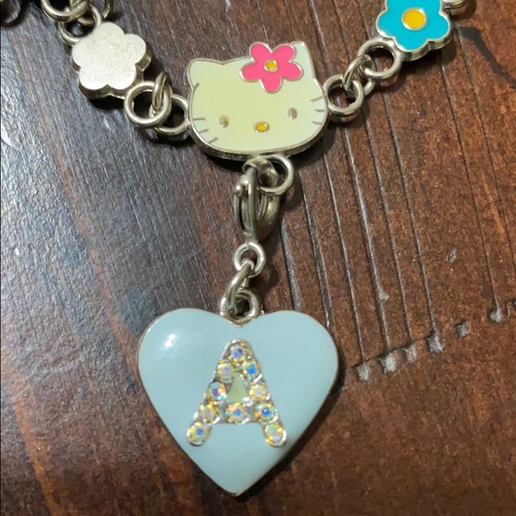 🖤DISNEY/HELLO KITTY💕charm it! Bracelet - Picture 2 of 8